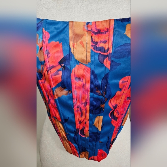 FASHION NOVA Satin Callin' For You Floral Corset Top - Blue/combo. S NWT - Picture 12 of 13